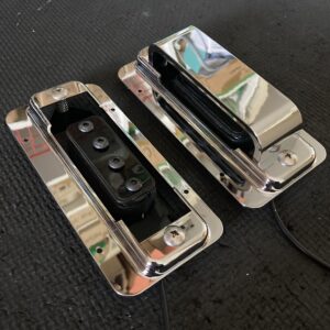 Retrovibe Replacement Rickenbacker® Style Treble Pickup and Chrome Surround