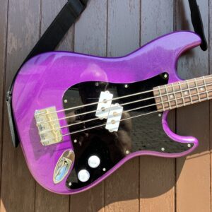 Retrovibe STP S30 Strat Bass 30.6" short scale