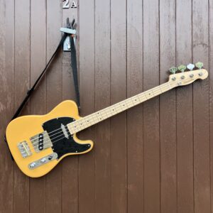 Retrovibe T30 Telebass 30.6" short scale Butterscotch